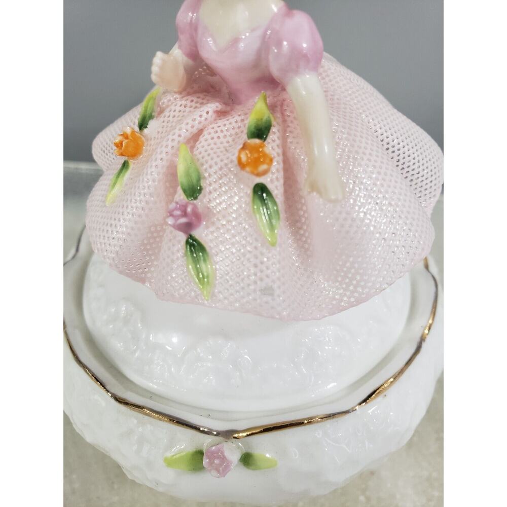 RARE Vintage‎ 1975 Maruri Masterpiece Bone China Girl Trinket Box Enesco Ballet - Picture 3 of 9